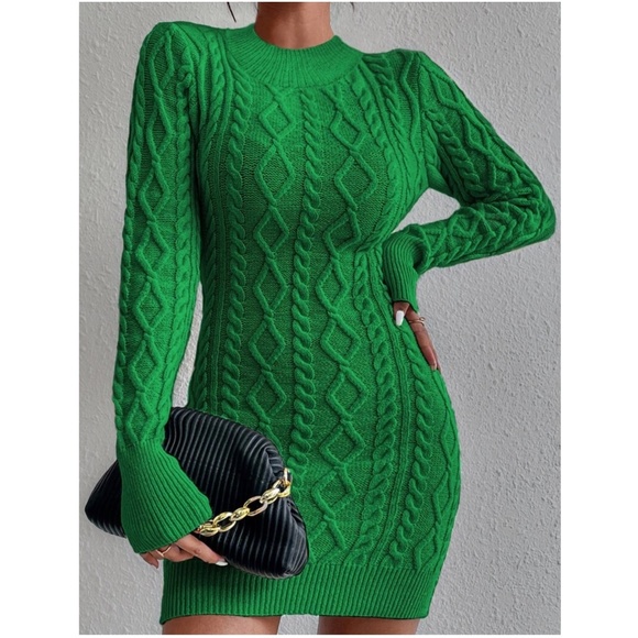 Luxe Chunky Knit Open Back Sweater Dress - Picture 7 of 15